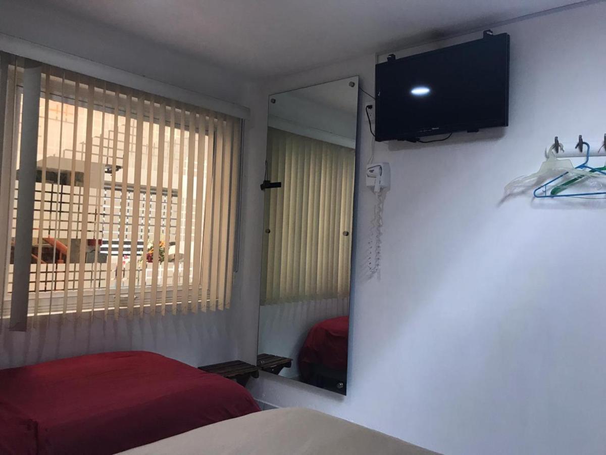 Casa D Miros Familias , Grupos Y Empresas Max 20 P Ξενοδοχείο Γκουανταλαχάρα Εξωτερικό φωτογραφία